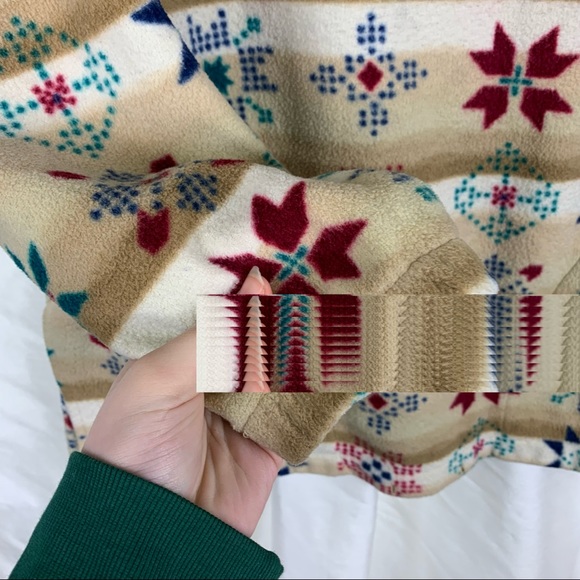 Vintage Arizona Jean Company Snowflake Pattern Fleece Quarter Zip, Size: Small - Picture 3 of 6